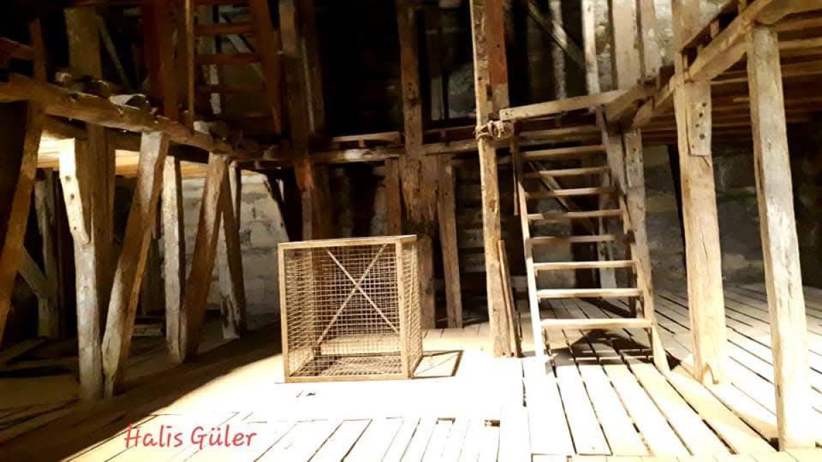 Halis Güler İle Tarihin İzinde